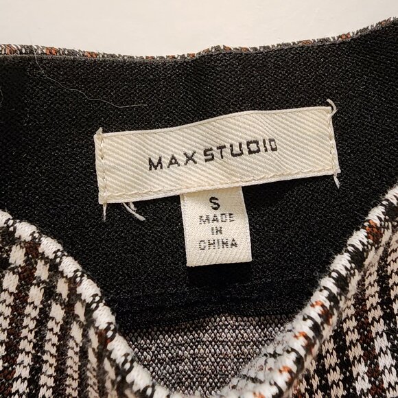 Tie Waist Max Studio Skirt - Picture 2 of 4